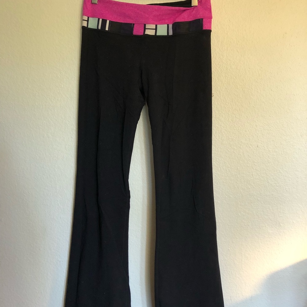 Lululemon black pants